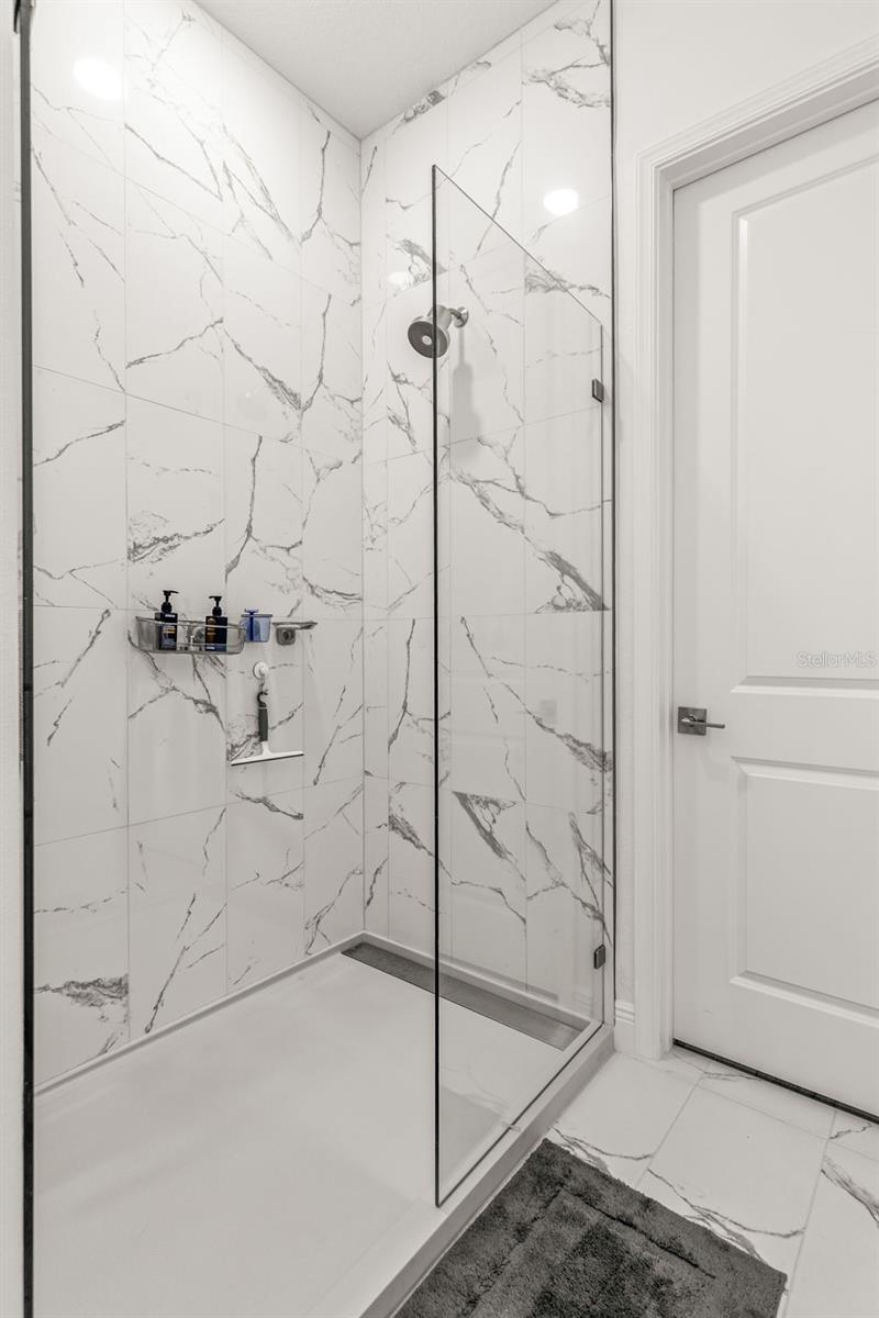 CASTILLE URBANA CONDO - Residential