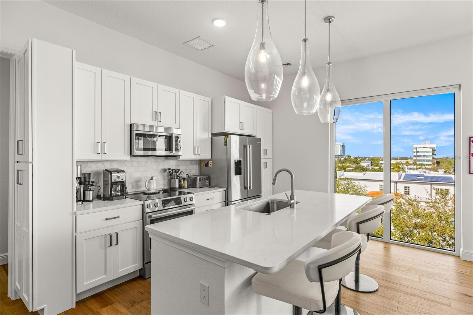 CASTILLE URBANA CONDO - Residential