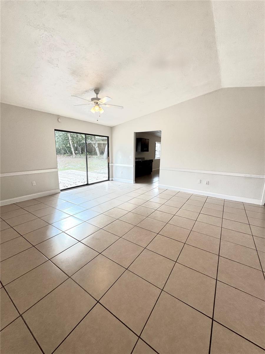 DELTONA LAKES UNIT 71 - Residential