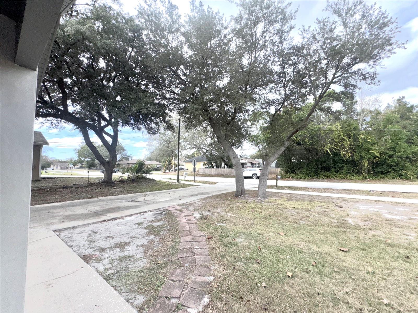 DELTONA LAKES UNIT 71 - Residential