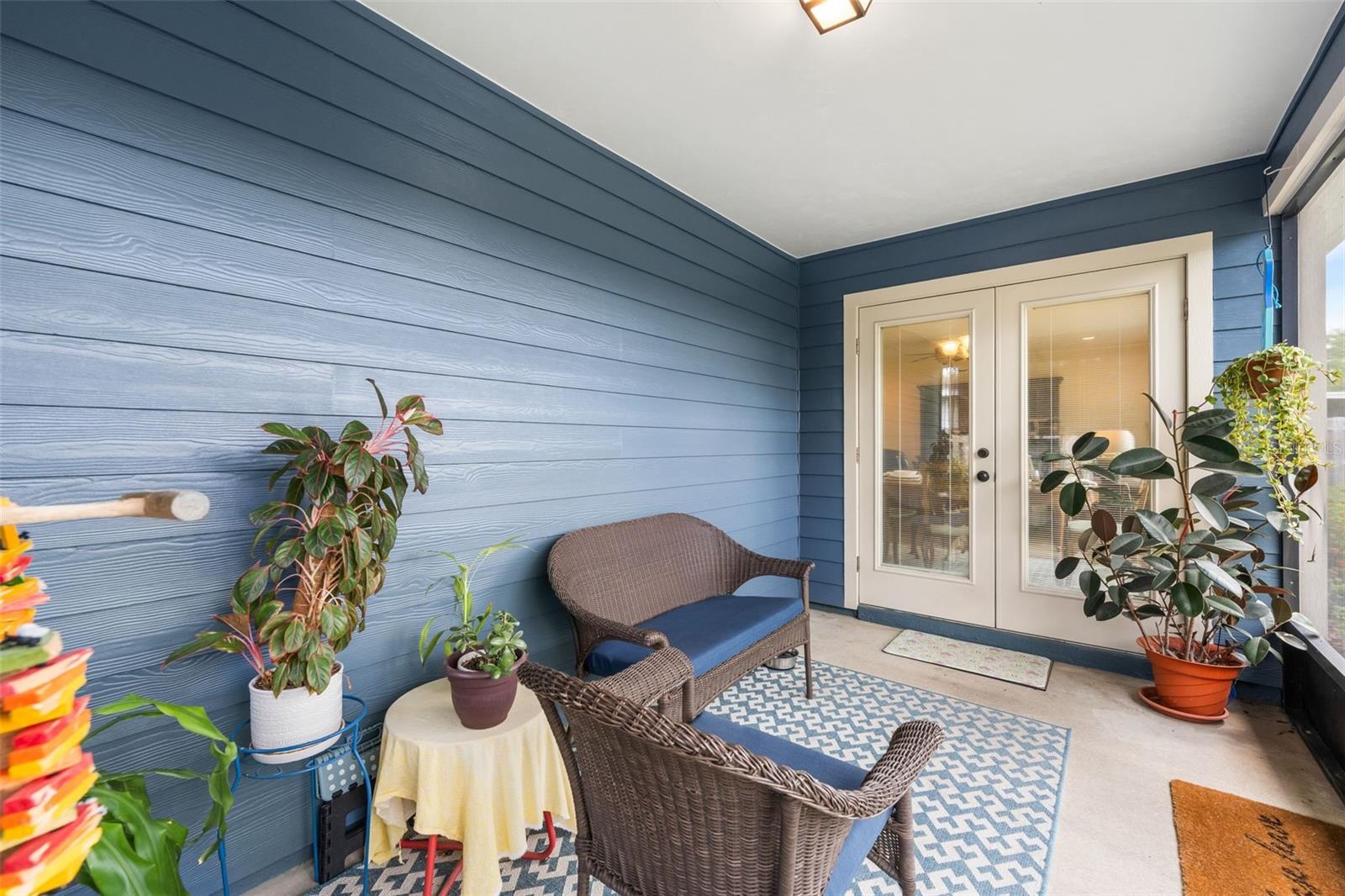 SAVANNAH STATION - Residential