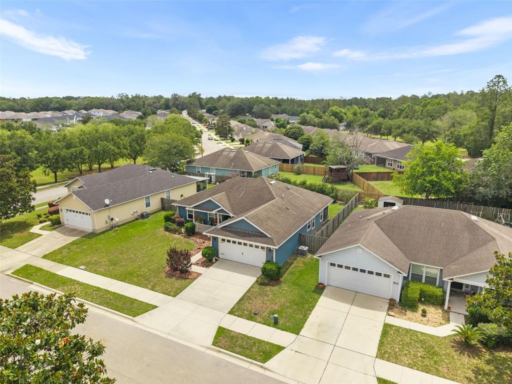 Photo of 12215 NW 162nd Drive, Alachua, FL 32615 (MLS # GC540397)