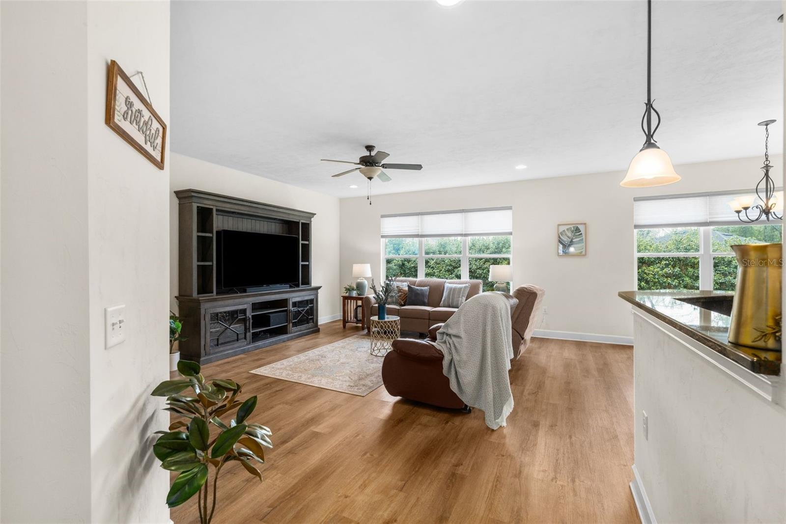SAVANNAH STATION - Residential