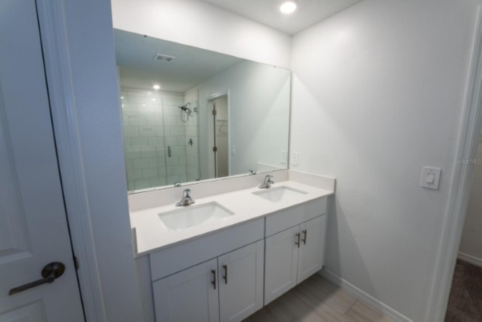 TWO RIVERS PH A PRCL A1 - Residential Lease
