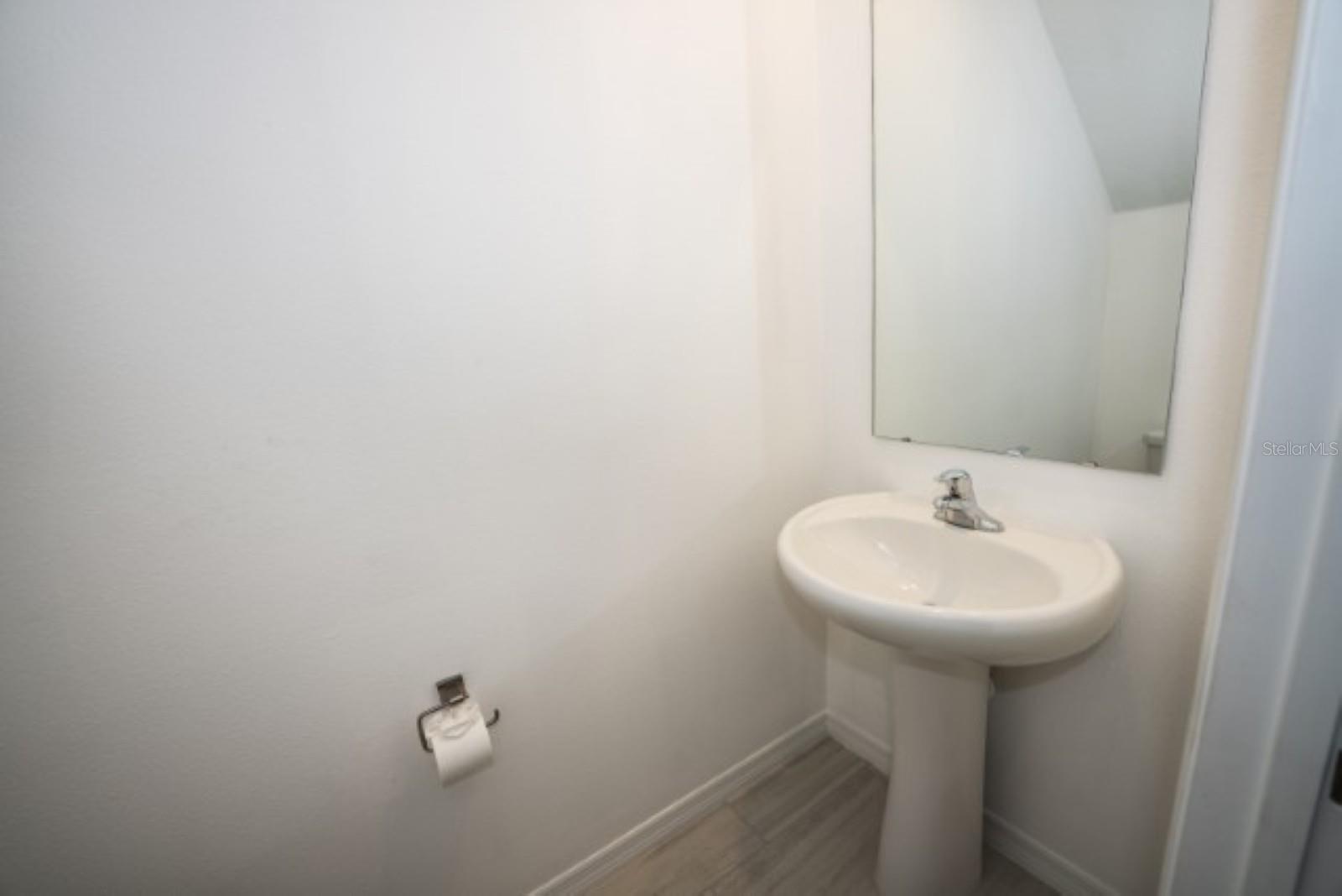 TWO RIVERS PH A PRCL A1 - Residential Lease