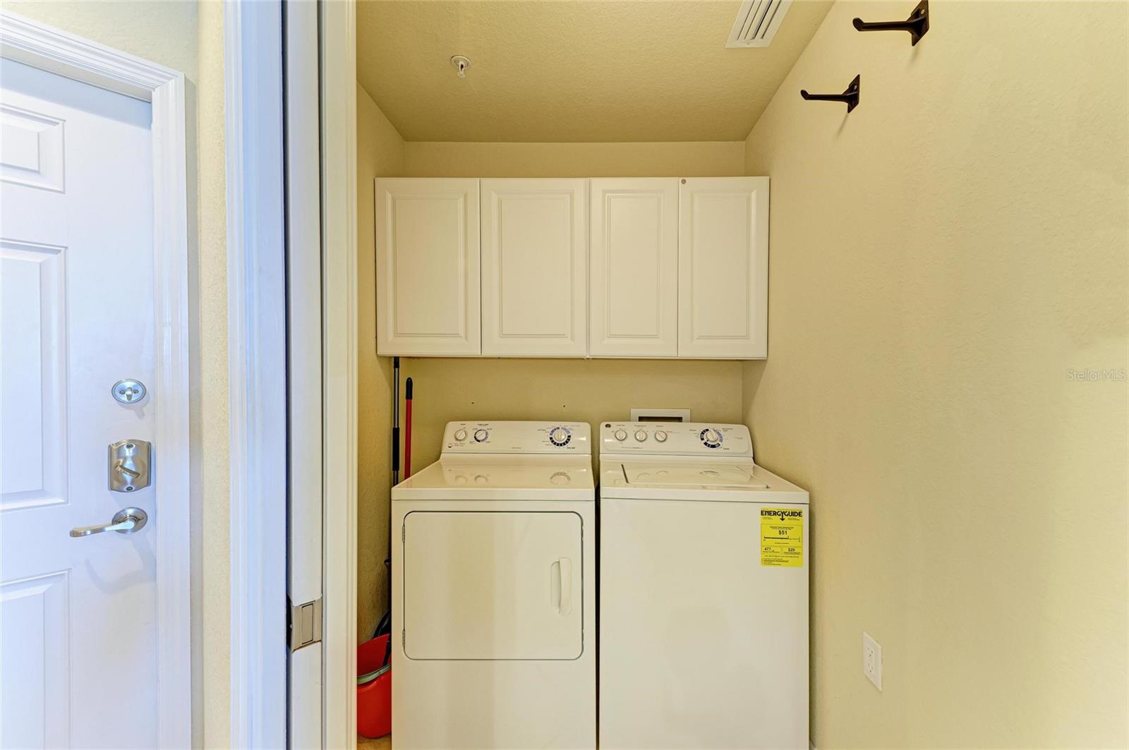 RIVER STRAND GRAND ESTUARY V AT RIVER STRAND PH 2 - Residential