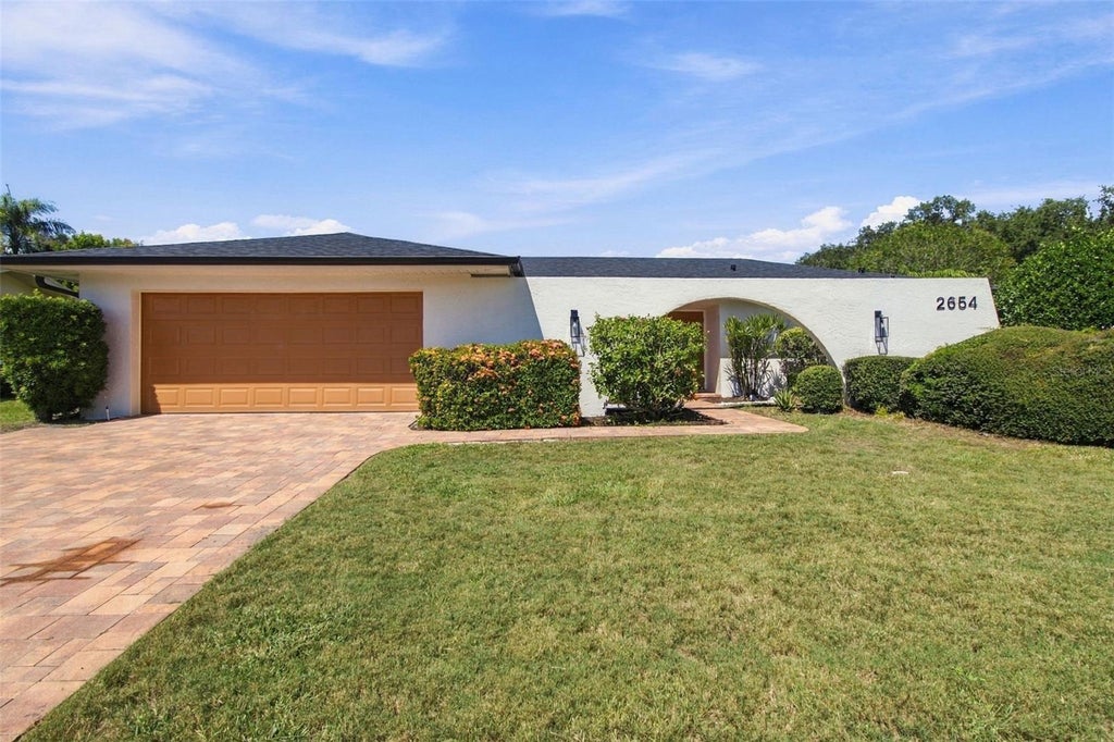 Photo of 2654 Augusta Drive N, Clearwater, FL 33761 (MLS # TB8553340)