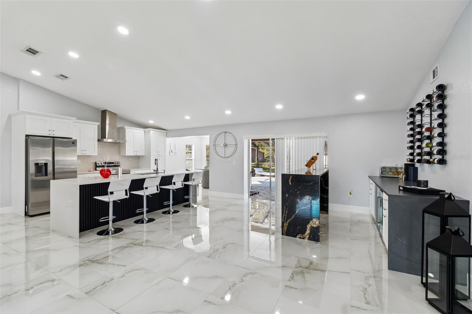 SPRING HILL - Residential