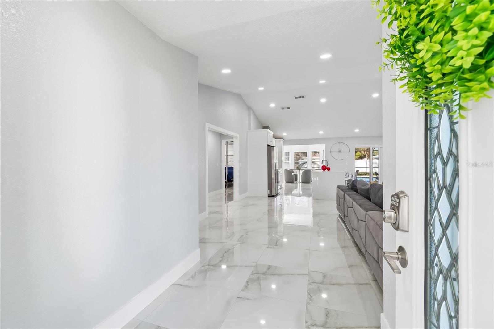 SPRING HILL - Residential