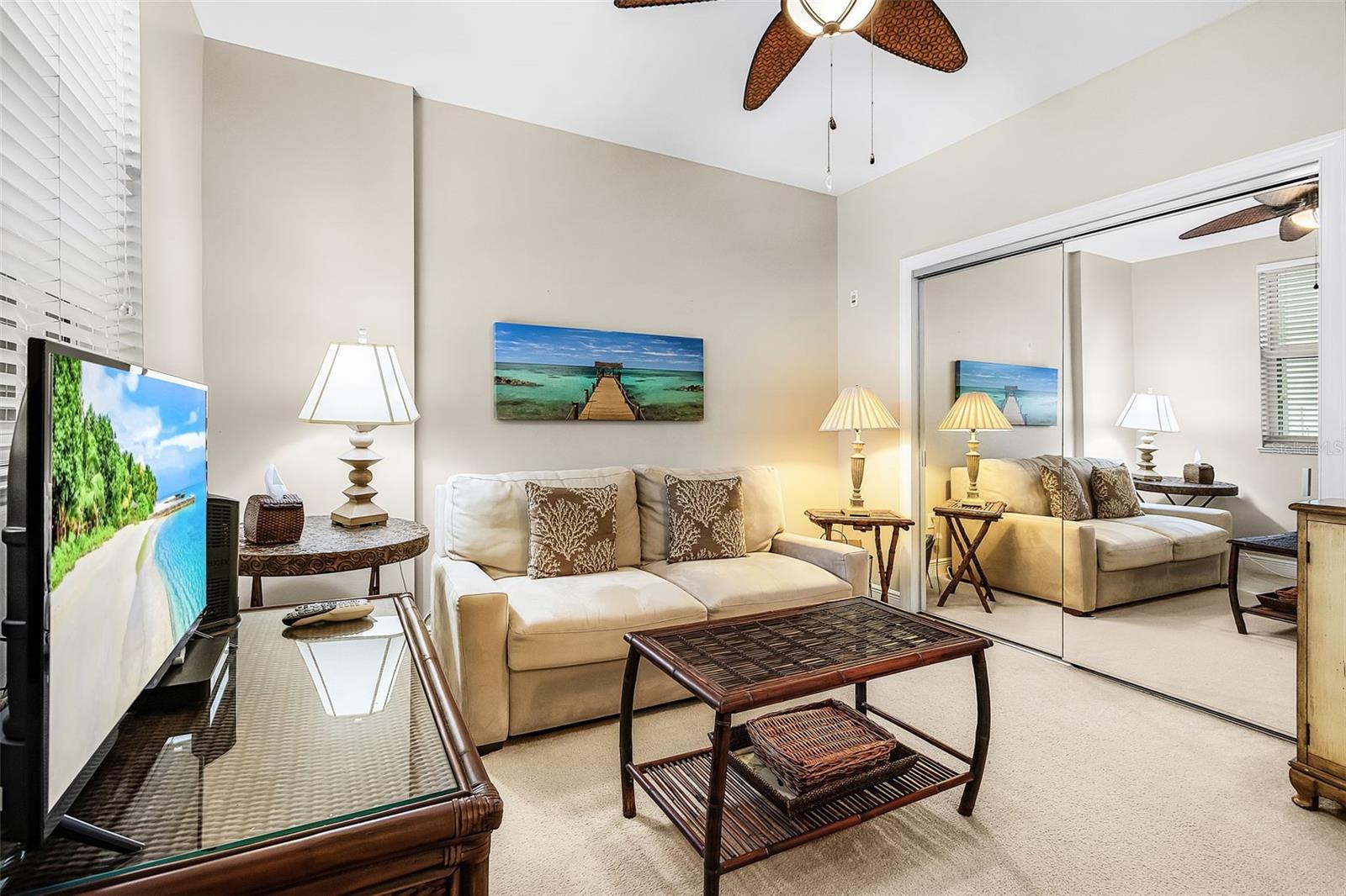 GRANDE IS TWRS 03 & 04 PH I - Residential