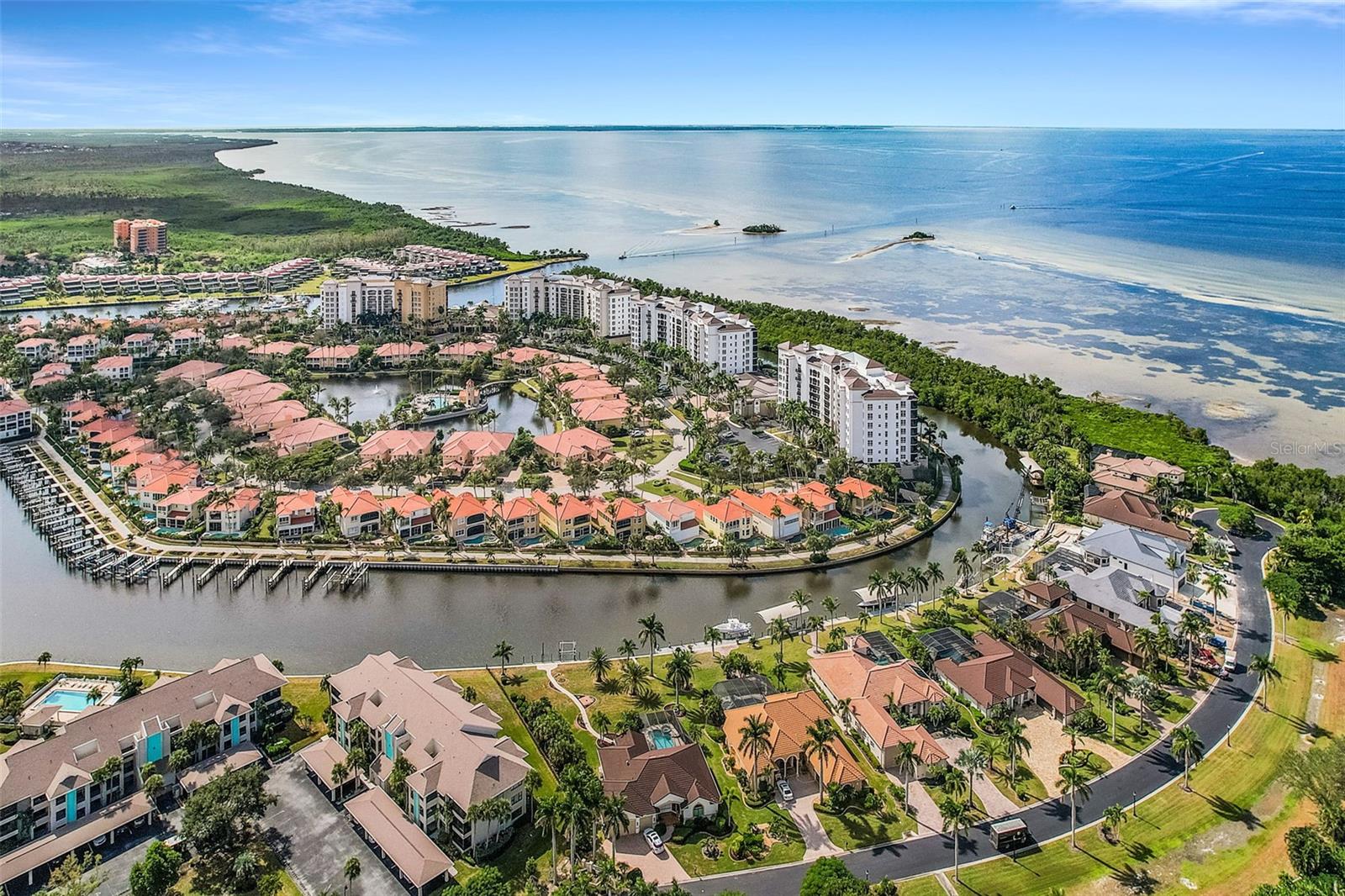 GRANDE IS TWRS 03 & 04 PH I - Residential