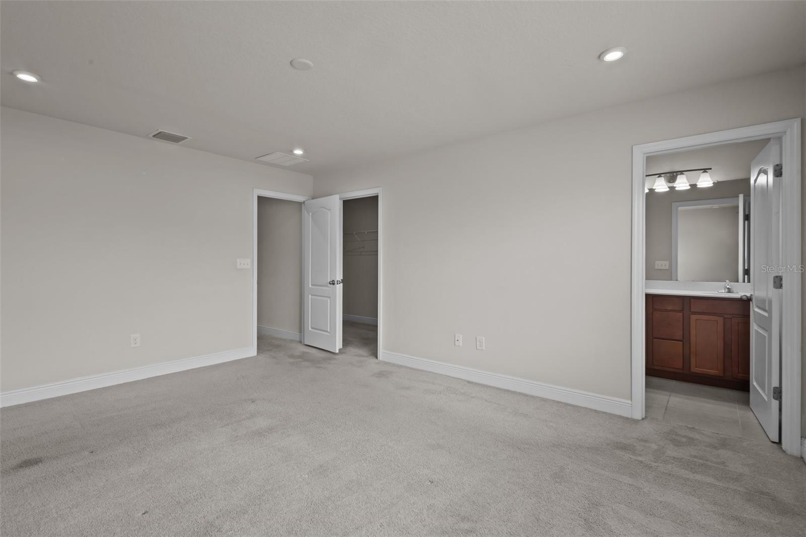 ASTURIA PH 3 - Residential