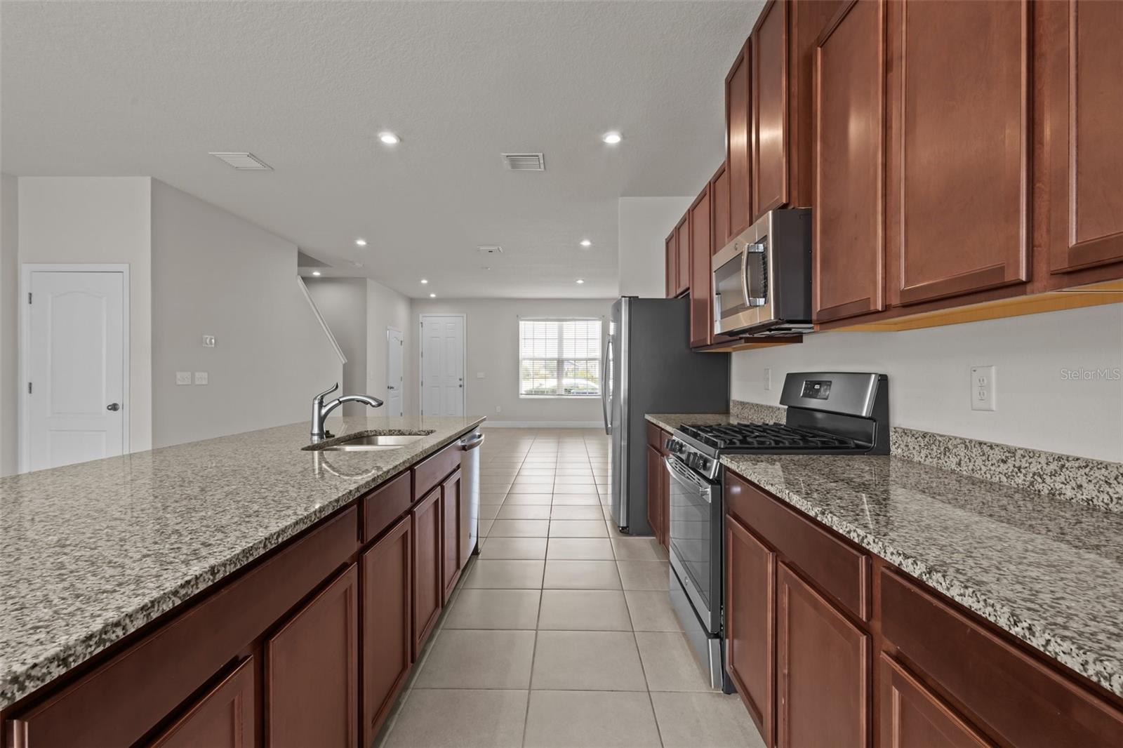 ASTURIA PH 3 - Residential