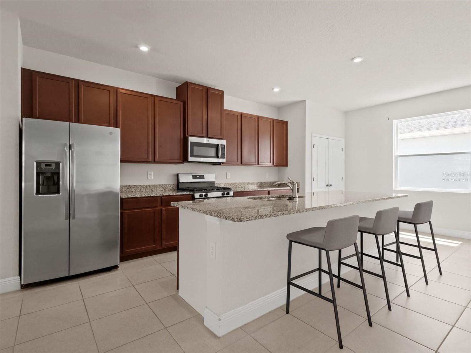 ASTURIA PH 3 - Residential