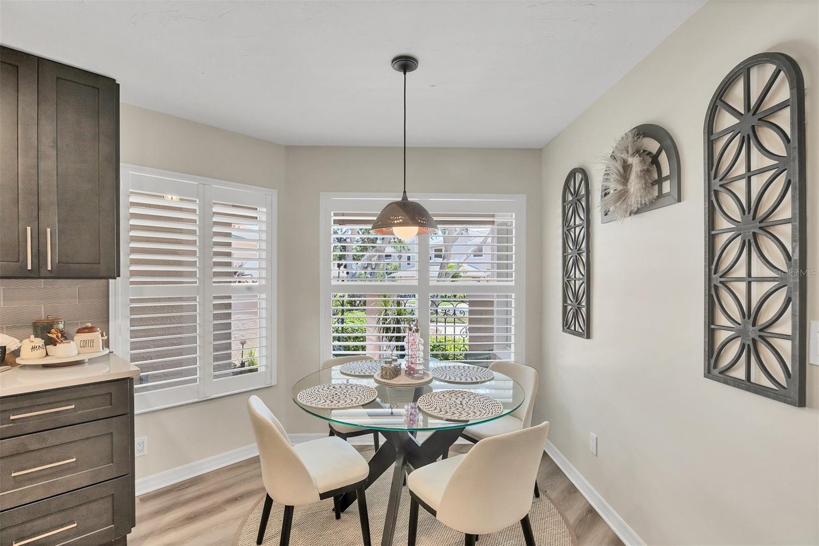 LANDINGS, VILLAS AT EAGLES POINT - Residential