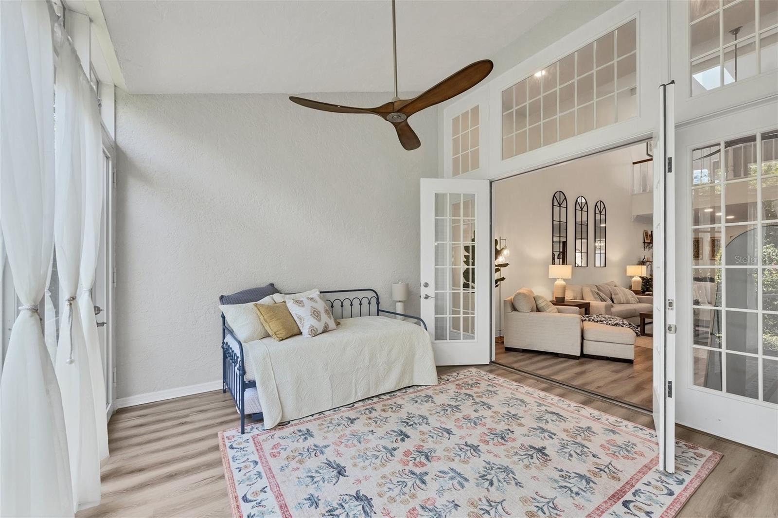 LANDINGS, VILLAS AT EAGLES POINT - Residential