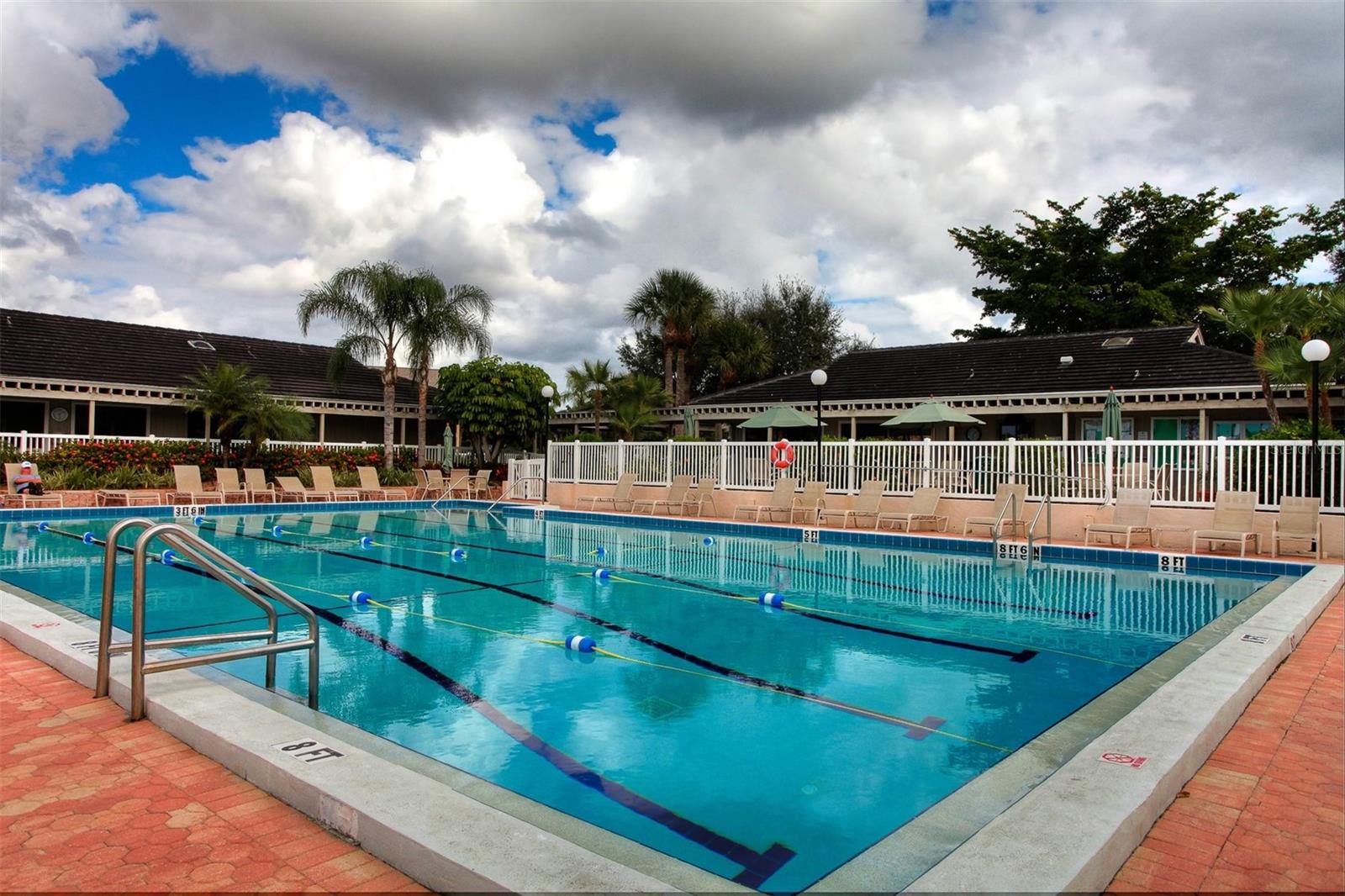 LANDINGS, VILLAS AT EAGLES POINT - Residential