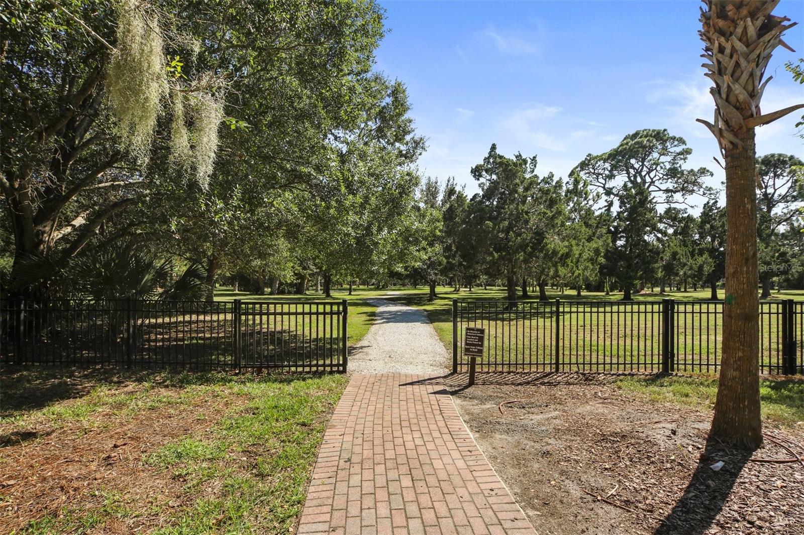 LANDINGS, VILLAS AT EAGLES POINT - Residential