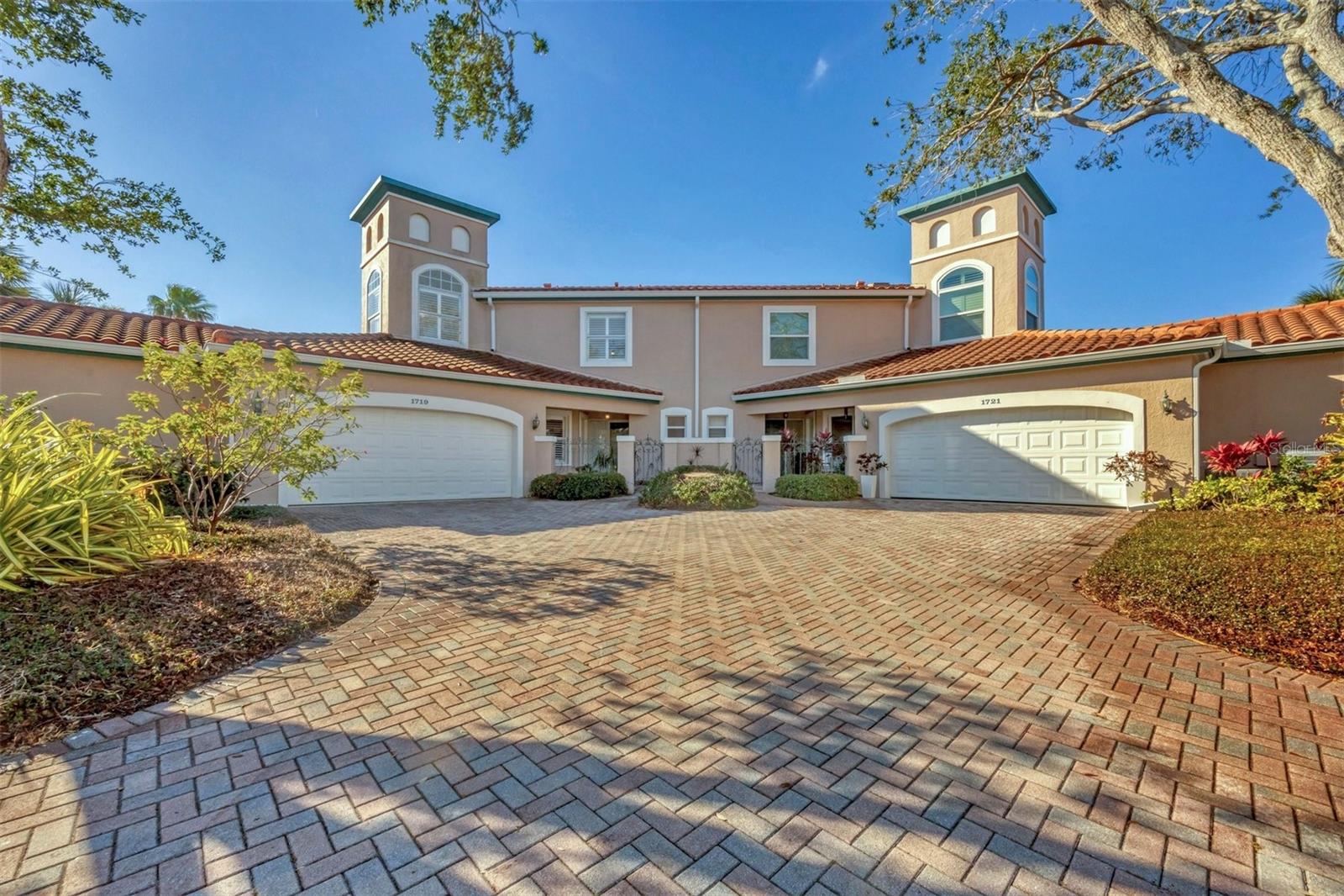 1719 STARLING DRIVE 1719
