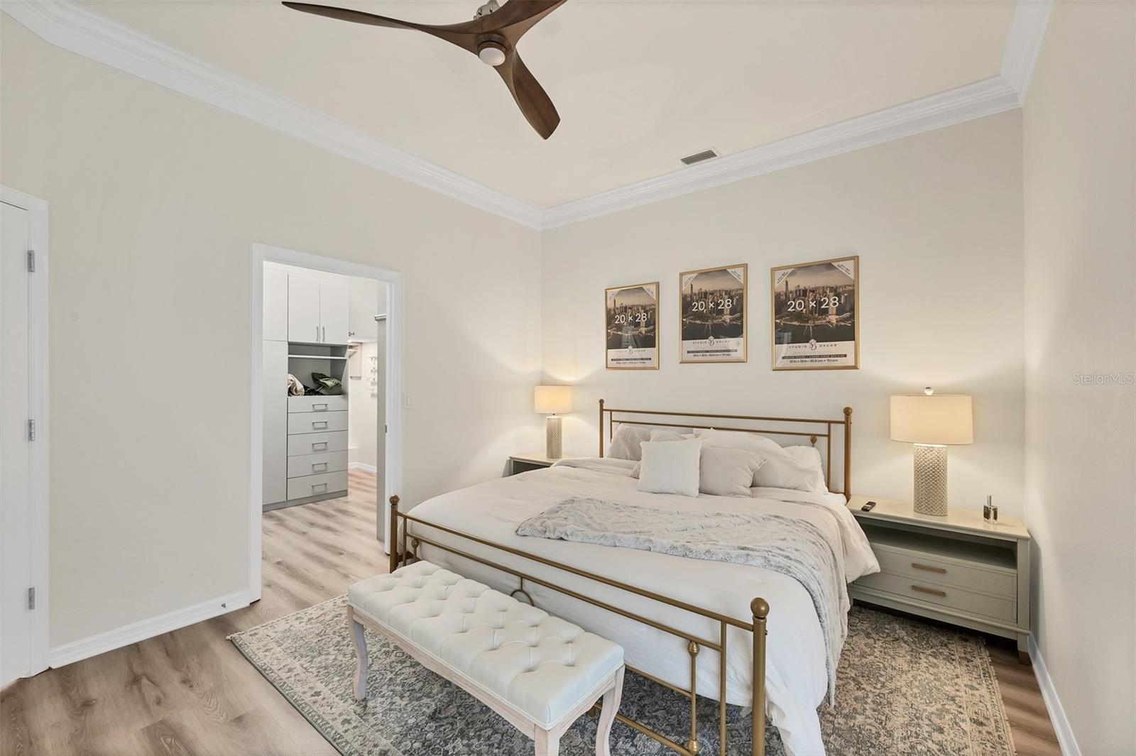 LANDINGS, VILLAS AT EAGLES POINT - Residential