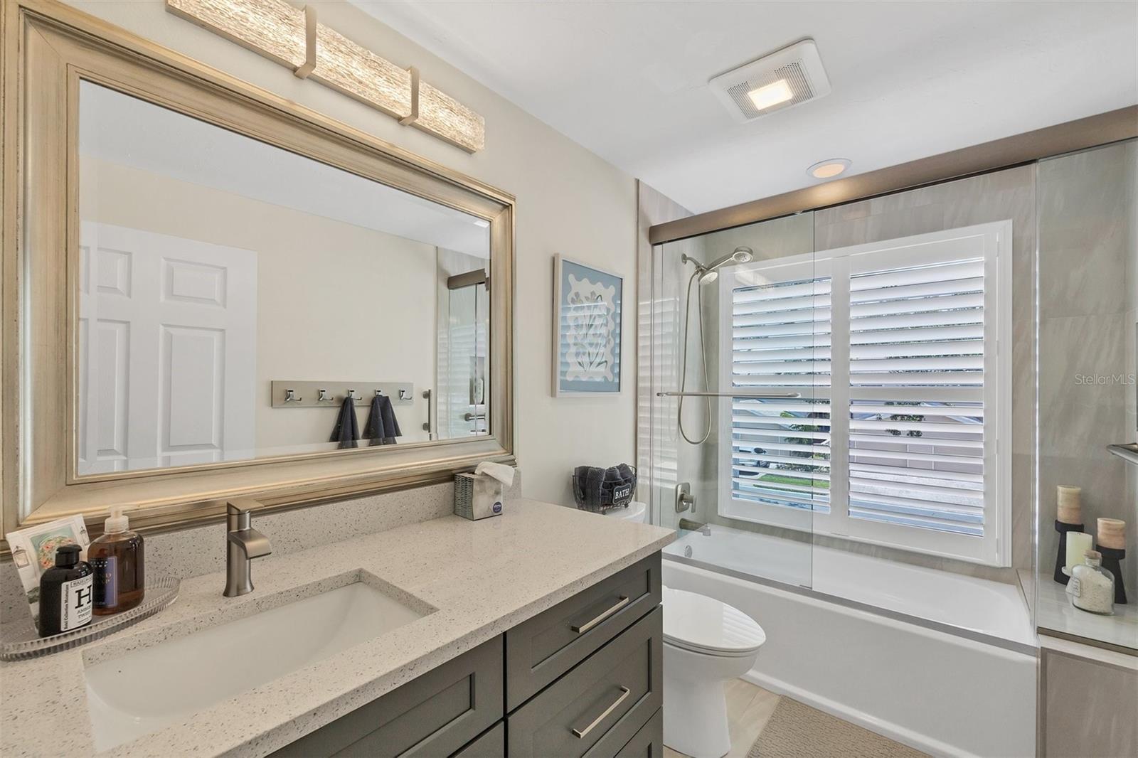 LANDINGS, VILLAS AT EAGLES POINT - Residential