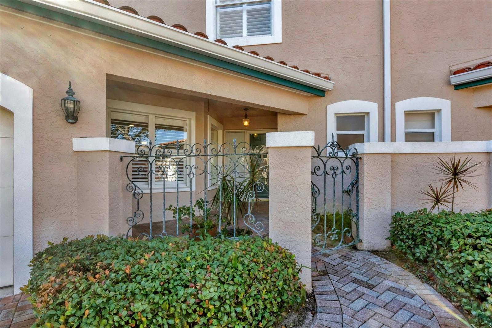 1719 STARLING DRIVE 1719