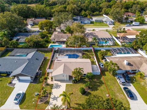 A home in SARASOTA