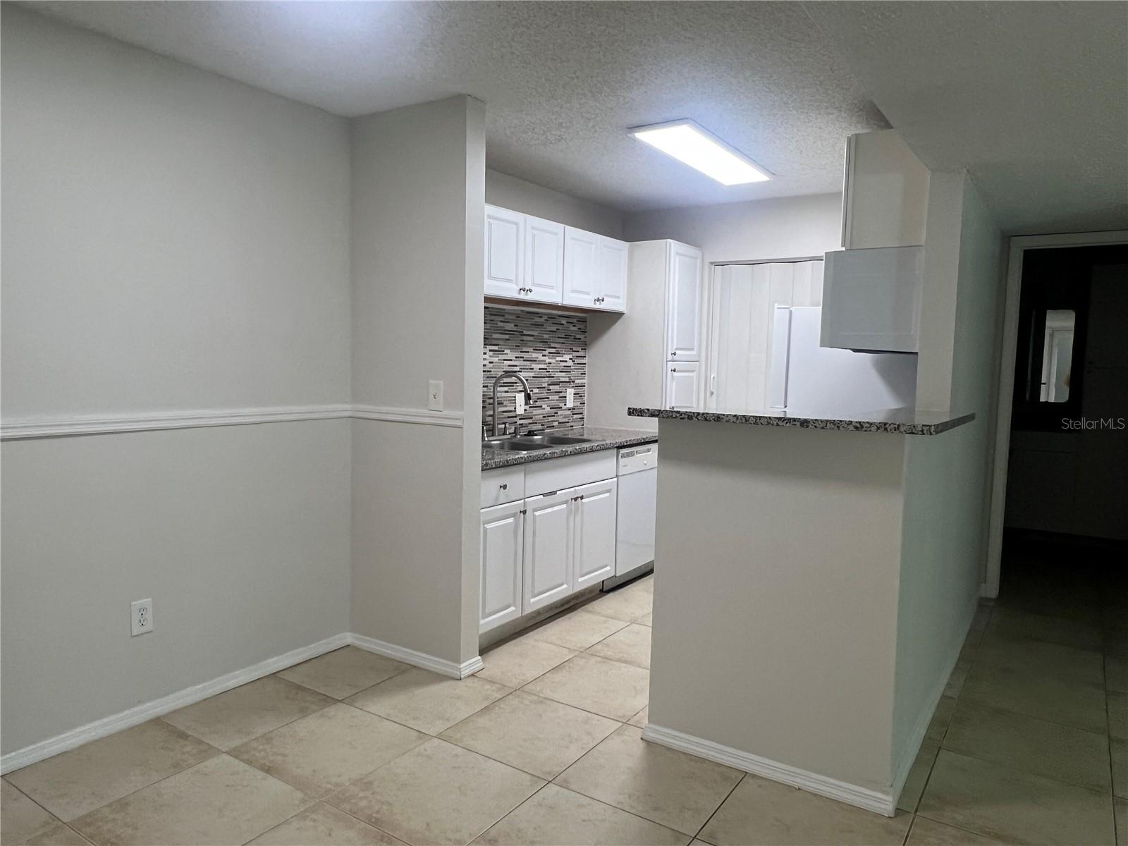 HARBOR CLUB CONDO - Residential Lease