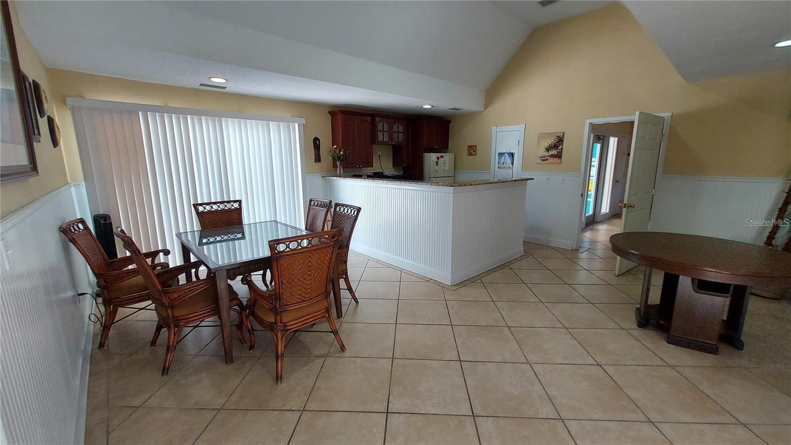 HARBOR CLUB CONDO - Residential Lease