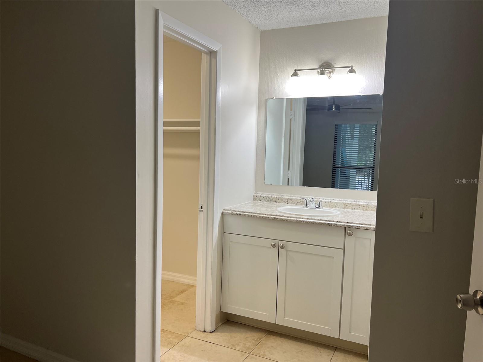 HARBOR CLUB CONDO - Residential Lease