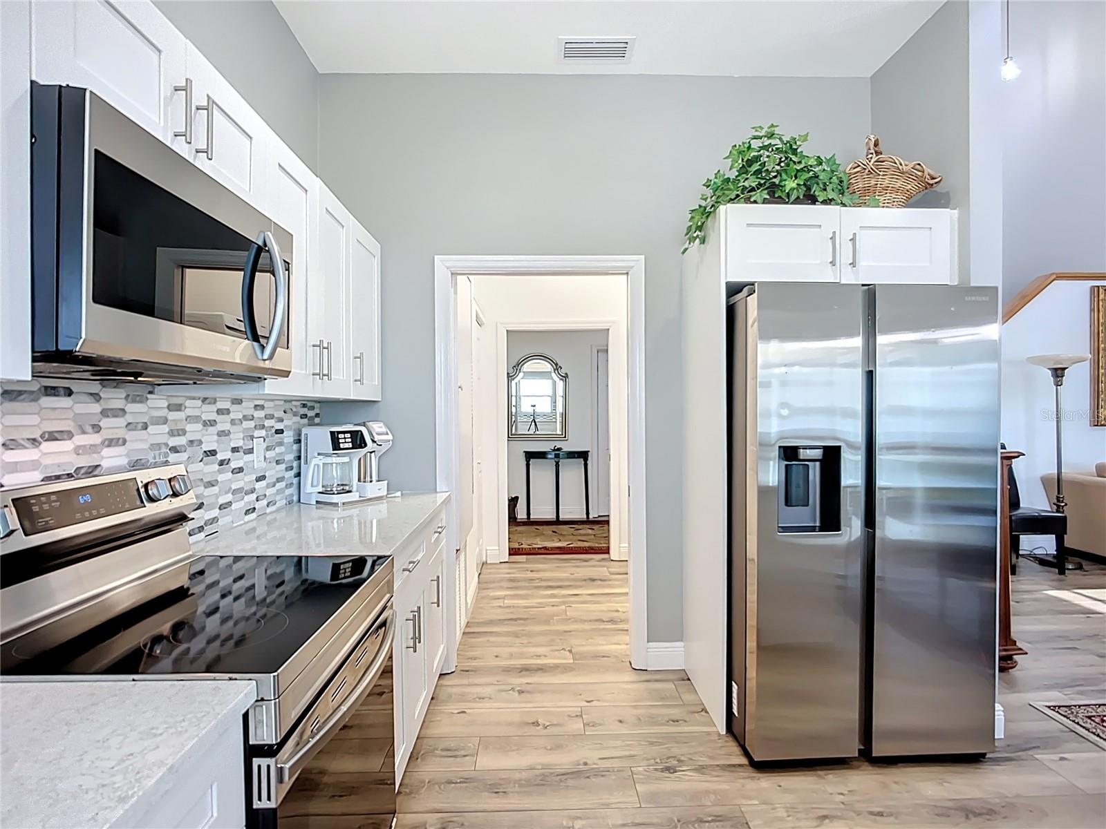 TREETOPS BAY CONDO - Residential Lease