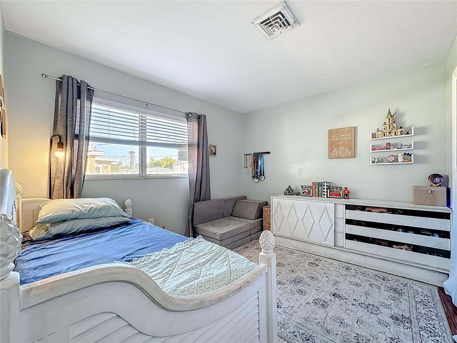 VENICE GARDENS - Residential