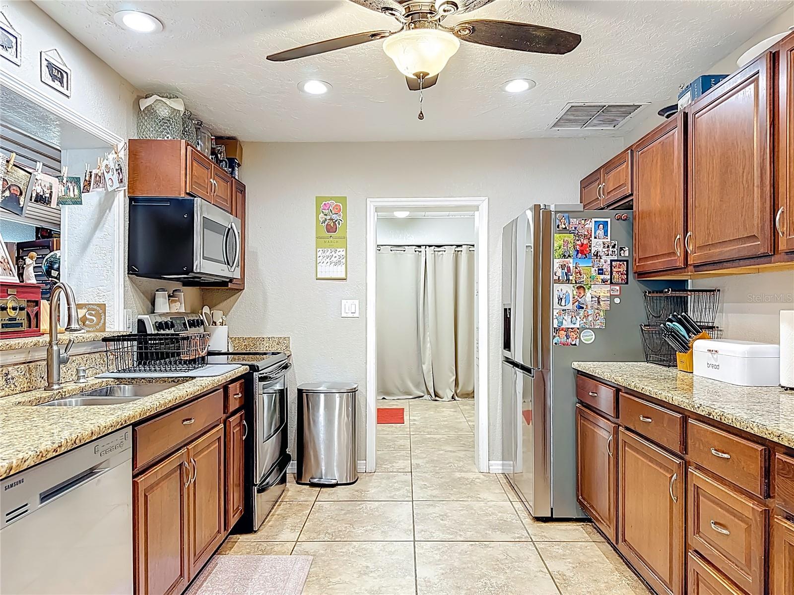 VENICE GARDENS - Residential