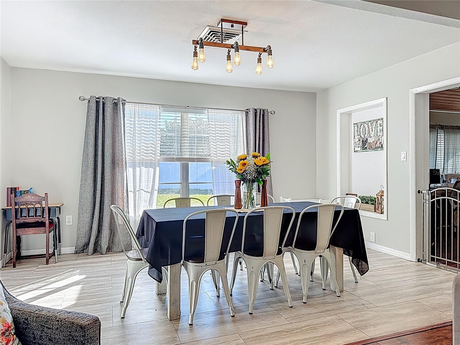 VENICE GARDENS - Residential