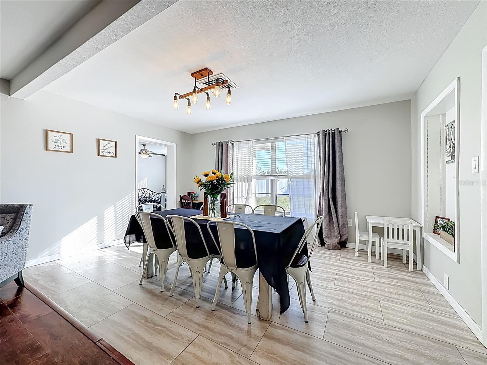 VENICE GARDENS - Residential