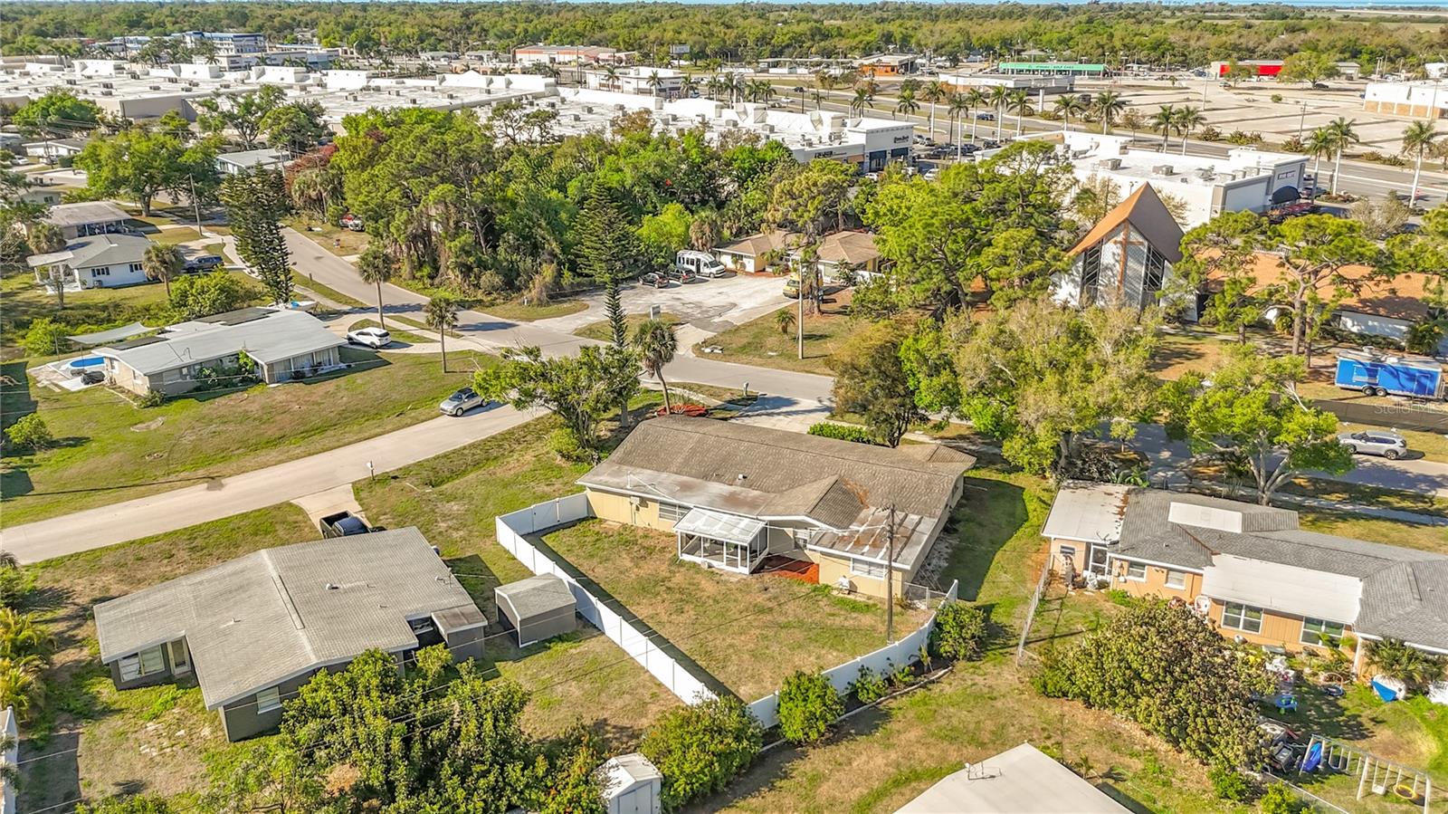 VENICE GARDENS - Residential