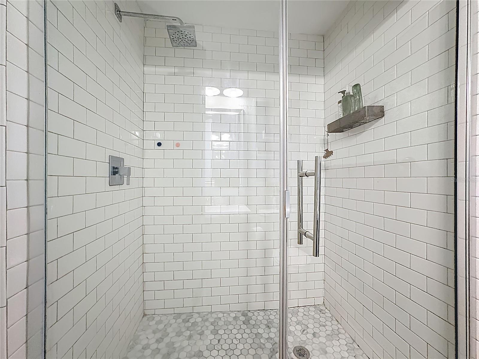 VENICE GARDENS - Residential