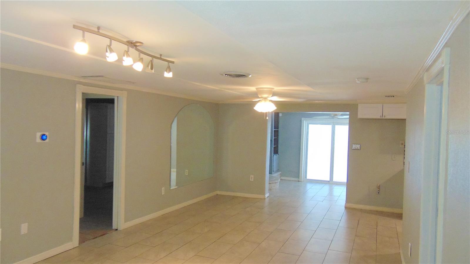 SOUTH VENICE - Residential