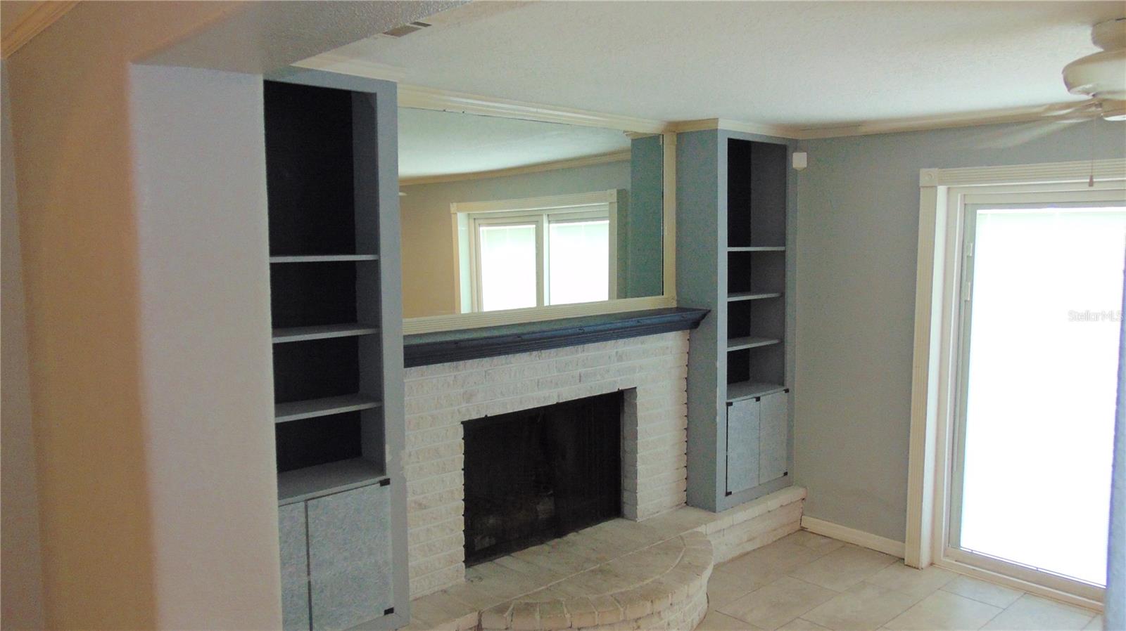 SOUTH VENICE - Residential