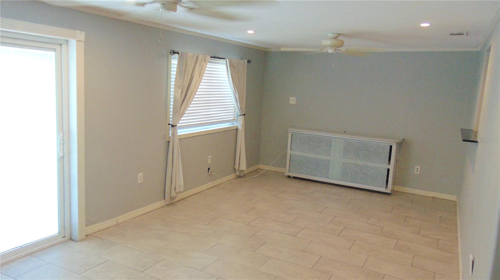 SOUTH VENICE - Residential