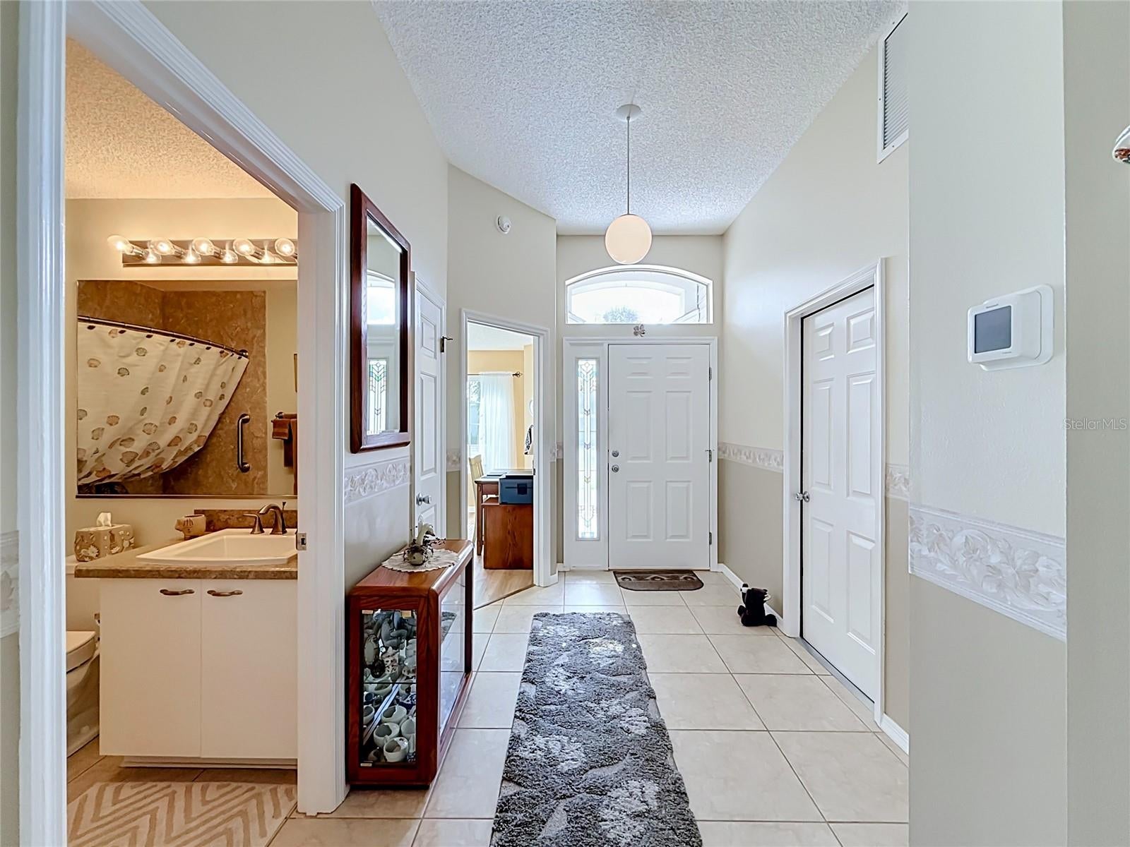 1403 W SCHWARTZ BOULEVARD