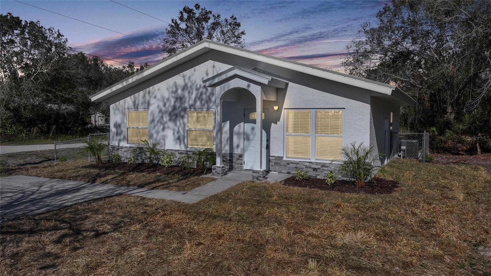 MEADOWS - Residential