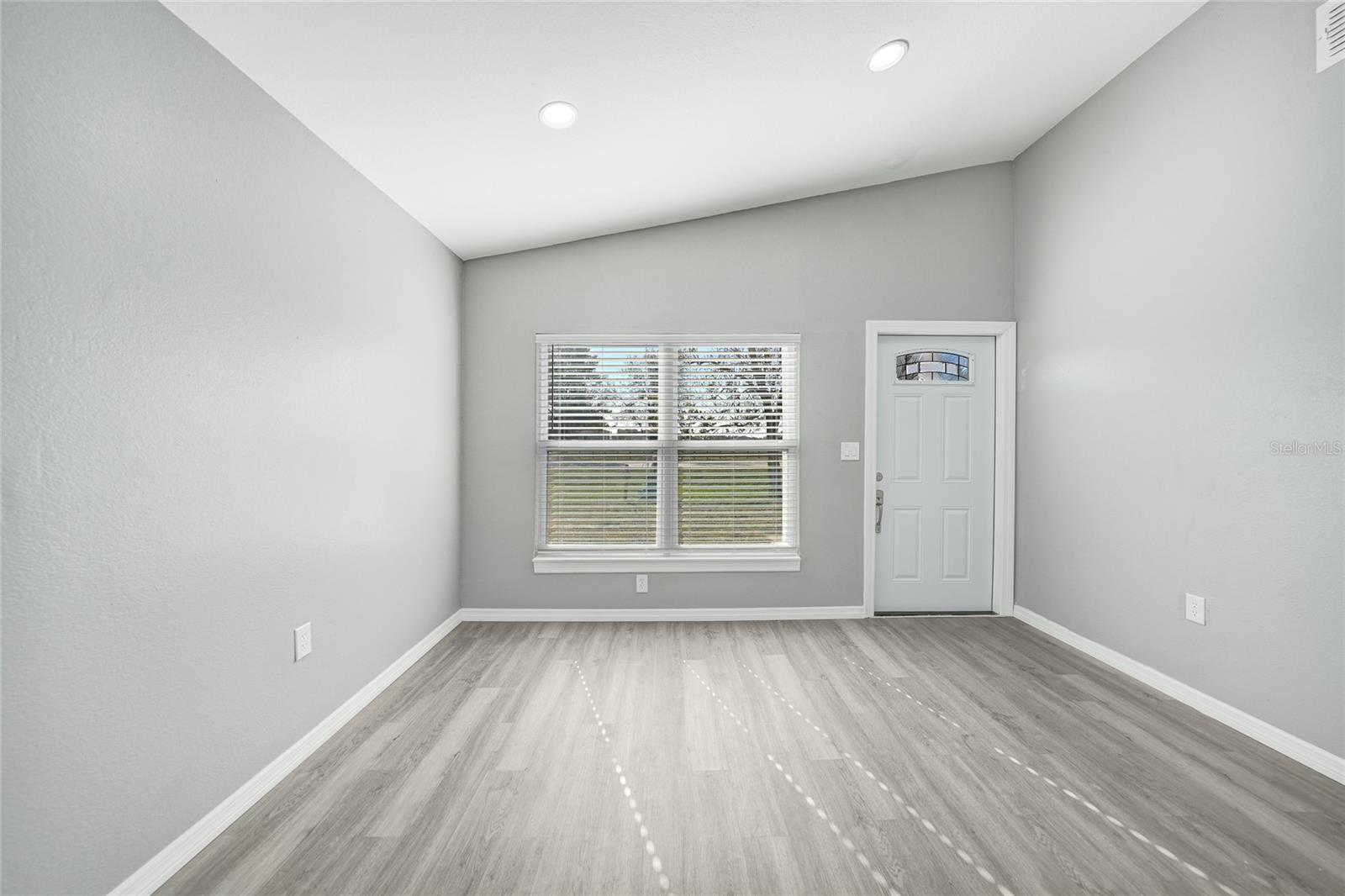 MEADOWS - Residential