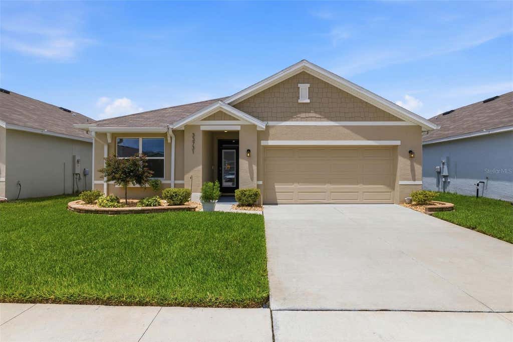 Photo of 33731 Hamilton Hill Lane, Wesley Chapel, FL 33545 (MLS # TB8536087)