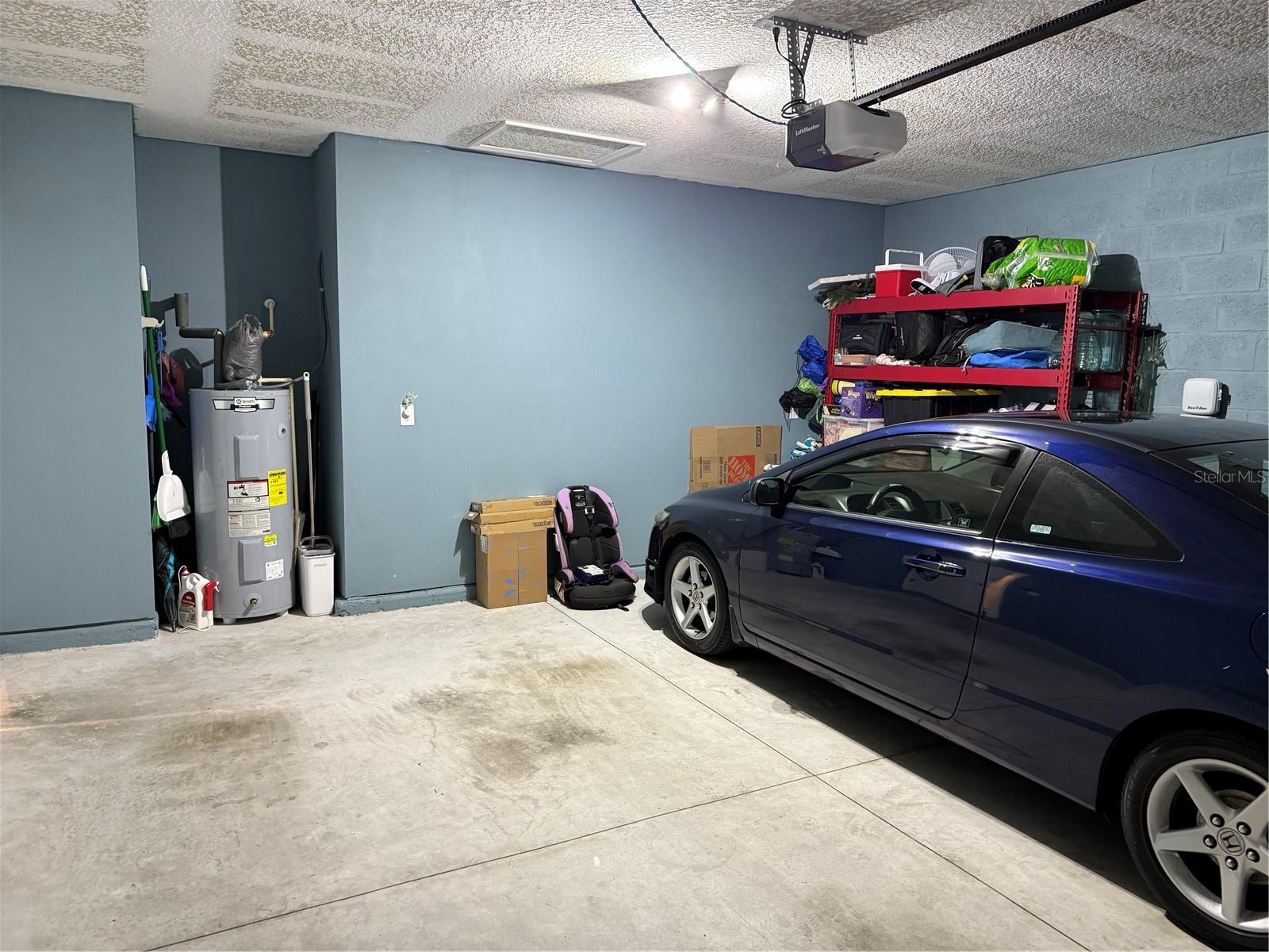 ZEPHYR PLACE - Residential