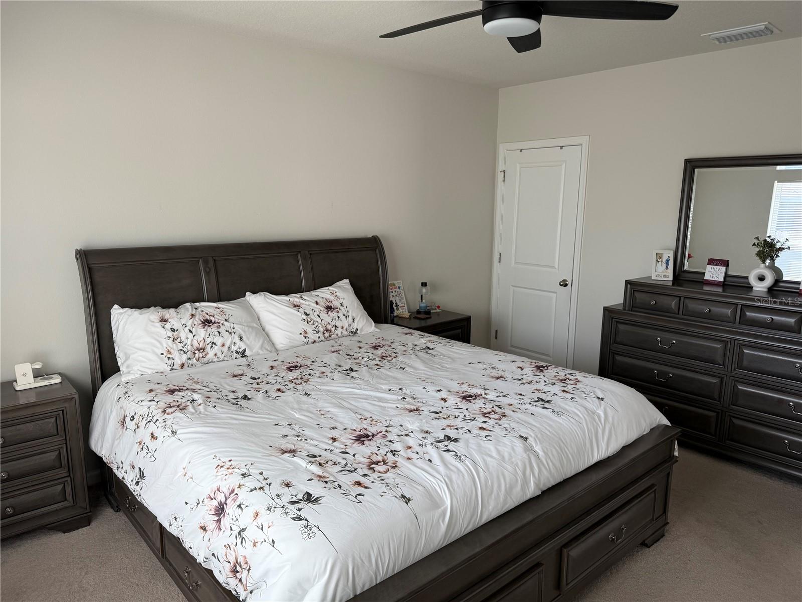 ZEPHYR PLACE - Residential