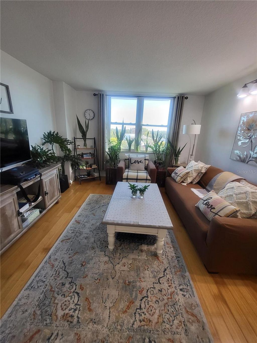 Photo of 701 S Madison Avenue #414, Clearwater, FL 33756 (MLS # O6378603)