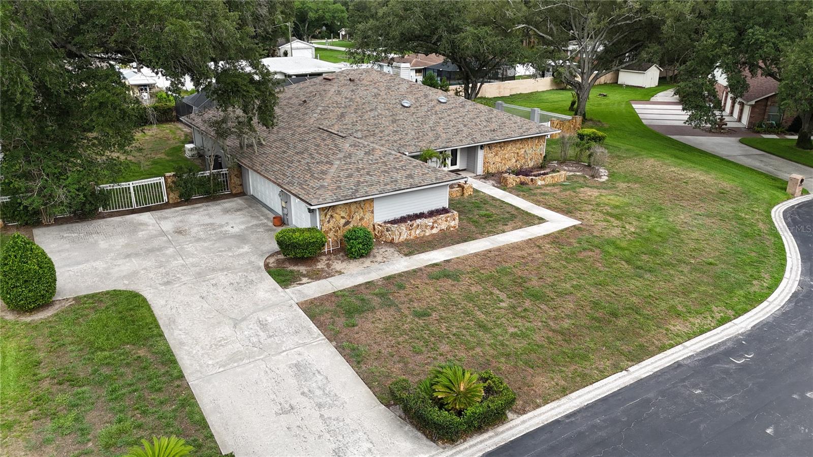 1009 MORFIELD LANE