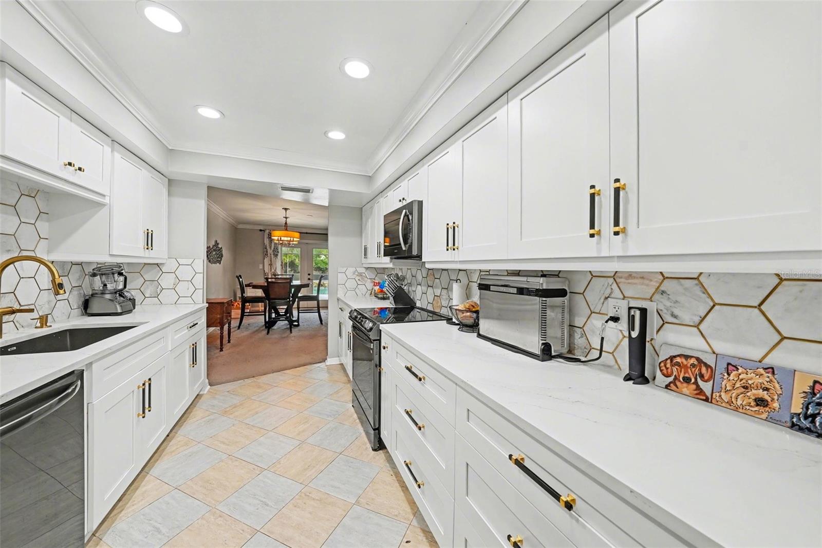 REPLAT OF BELLEFONTE - Residential