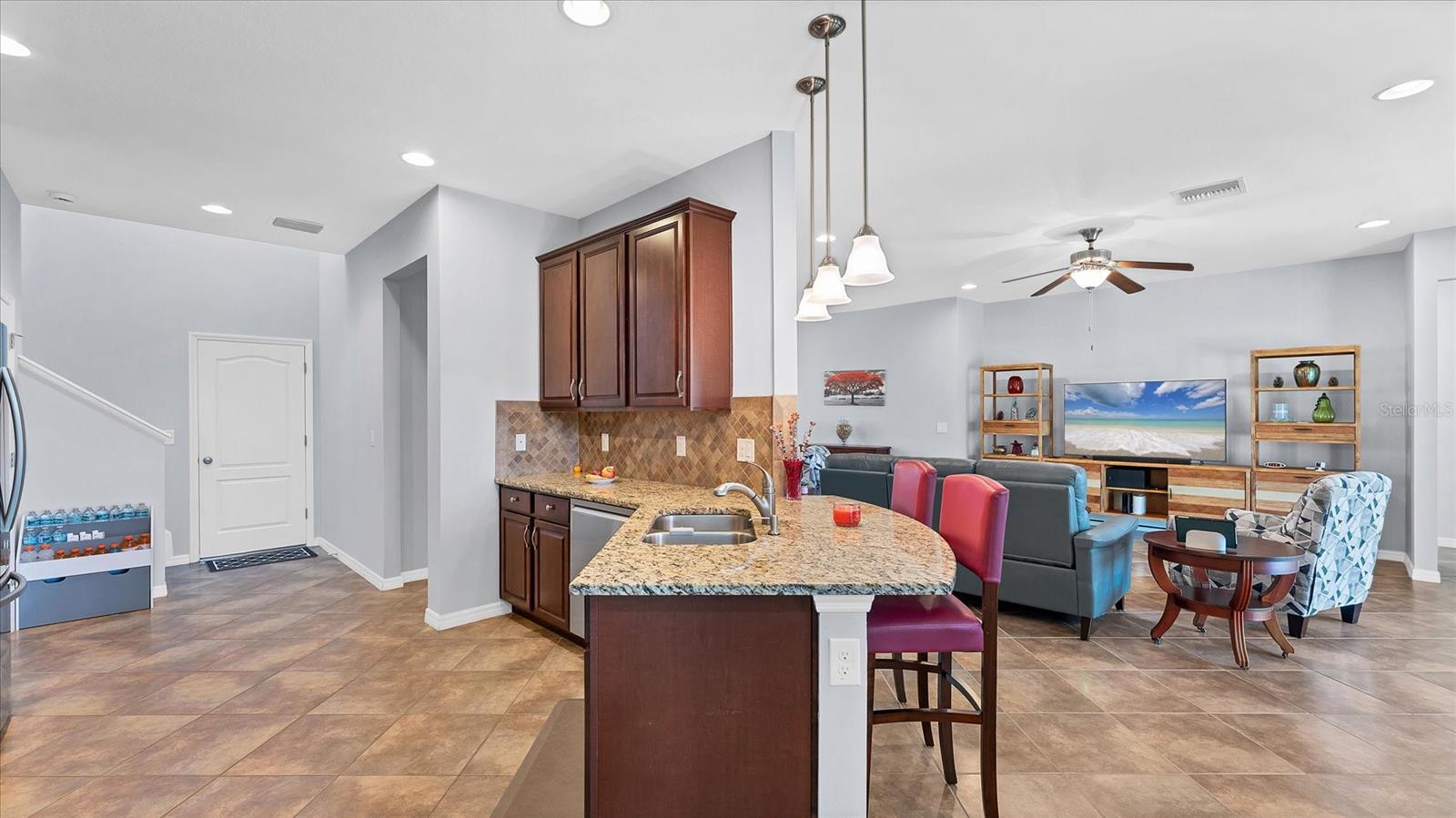 MCKINLEY OAKS - Residential